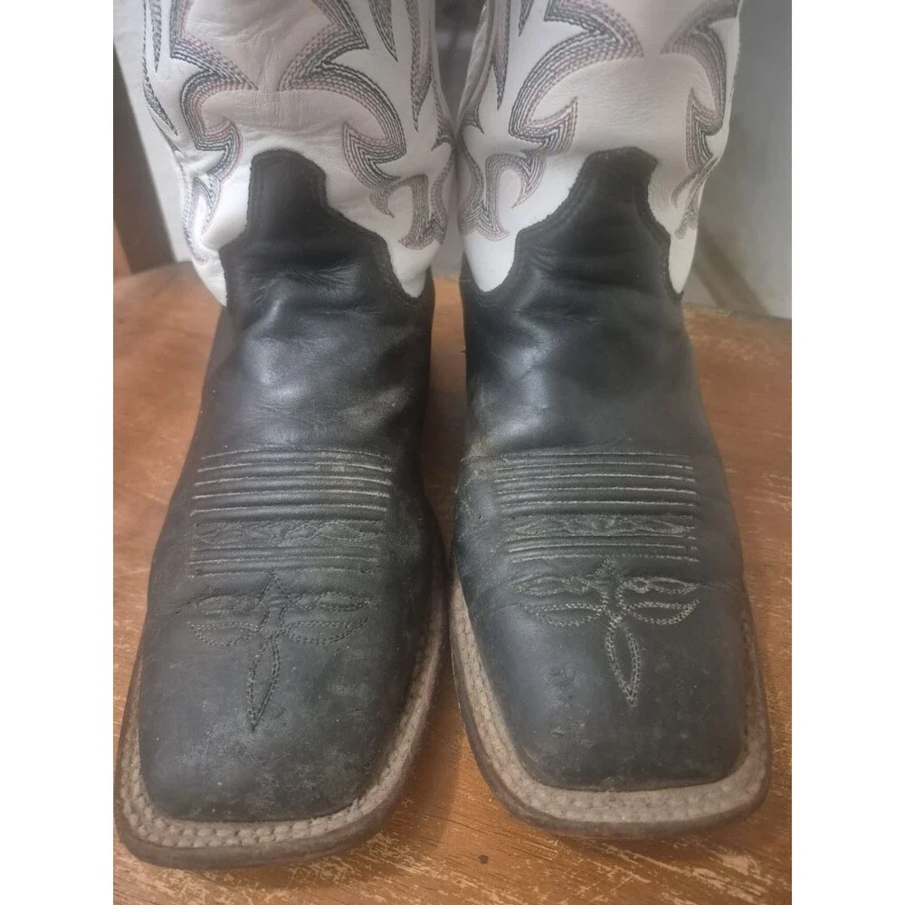 Justin Western Woman's Boots Size 8.5B Bent Rail BRL313 Black White Cowgirl